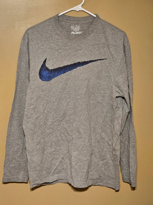 Nike Long Sleeve Logo