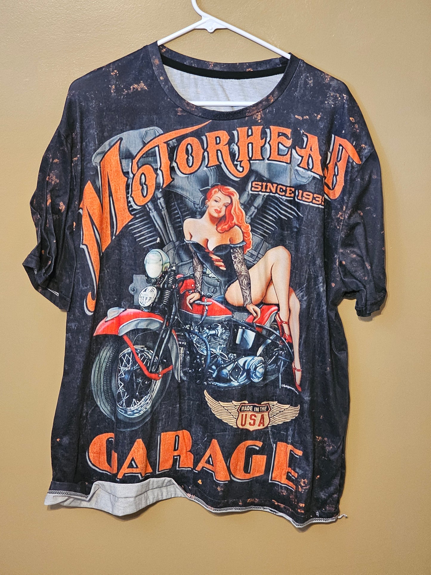 Motorhead Garage - Pin Up Shirt - 3D Print